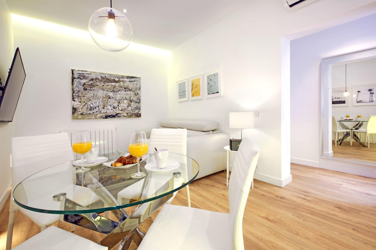 Opera Suites Madrid Exterior foto