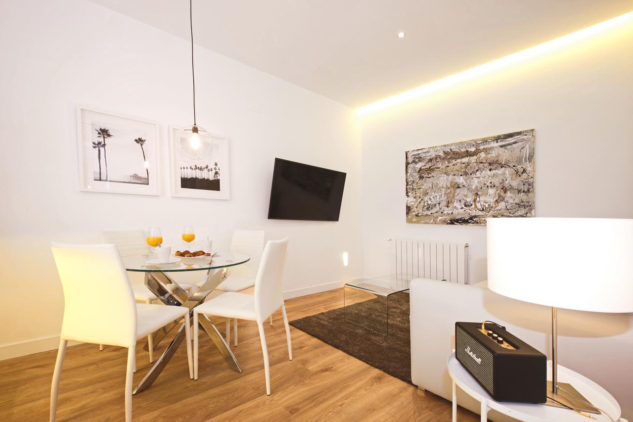 Opera Suites Madrid Exterior foto