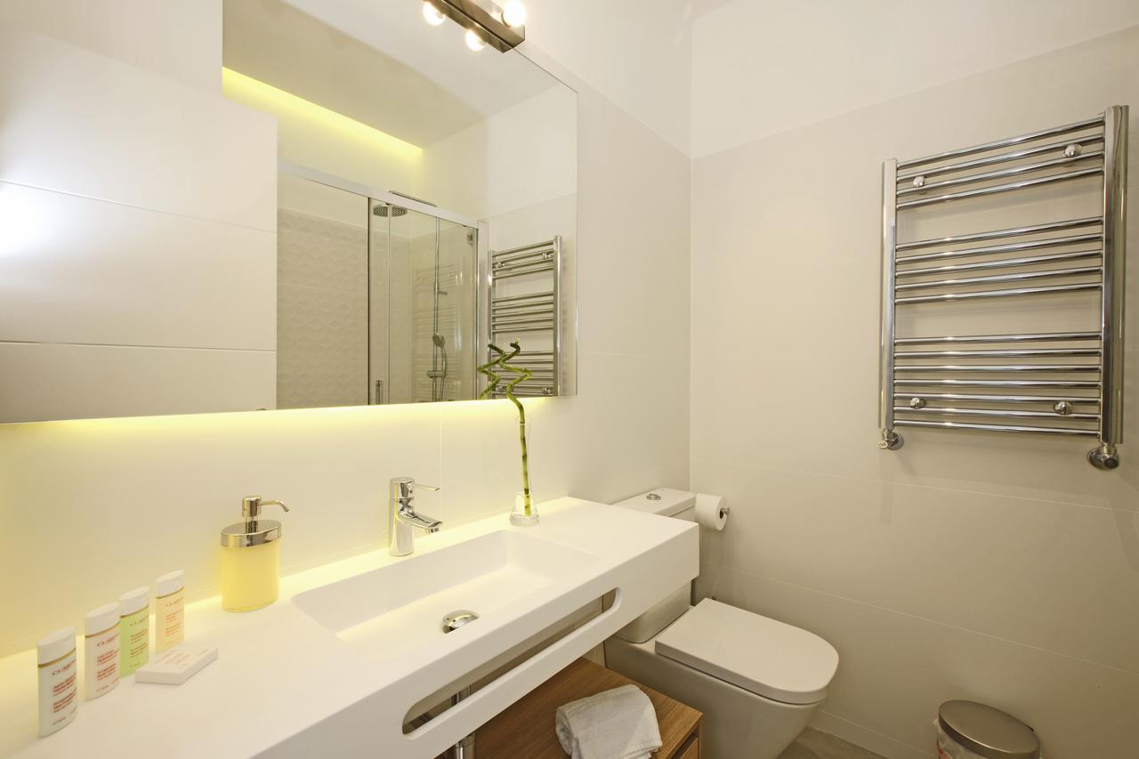 Opera Suites Madrid Exterior foto